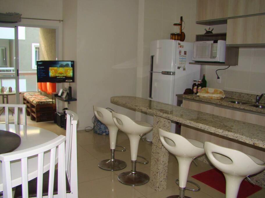 Appartement Deixe A Energia Fluir E Contaminar Suas Ferias. à Florianópolis Extérieur photo